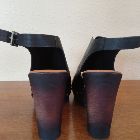 Korks Womens Studded Black Leather - Picture 9 of 11